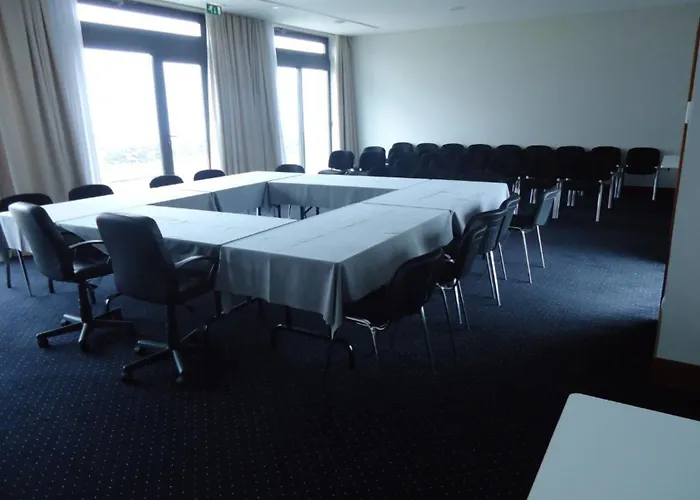 Inatel Flores 호텔