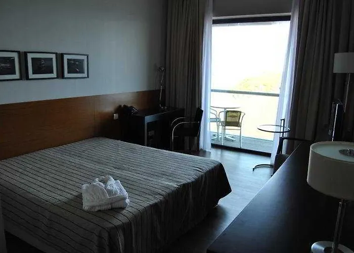 Inatel Flores 호텔 4*