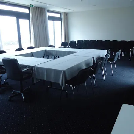 Inatel Flores מלון