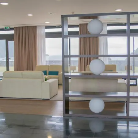 Inatel Flores מלון סנטה קרוז דאס פלורס