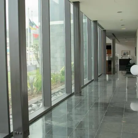 מלון Inatel Flores סנטה קרוז דאס פלורס