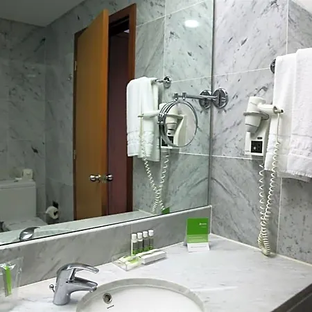 Inatel Flores Hotel 4*