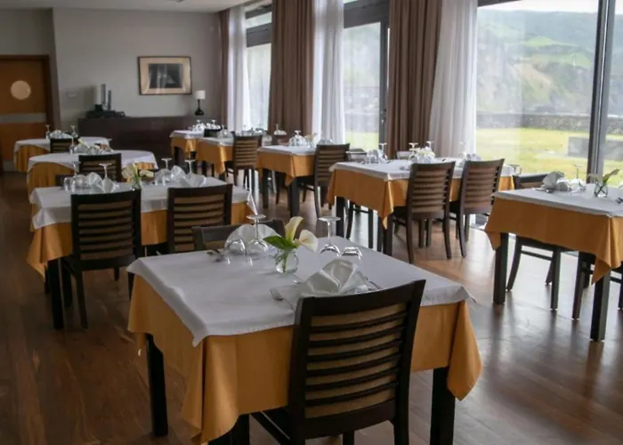 Inatel Flores Hotel 4*